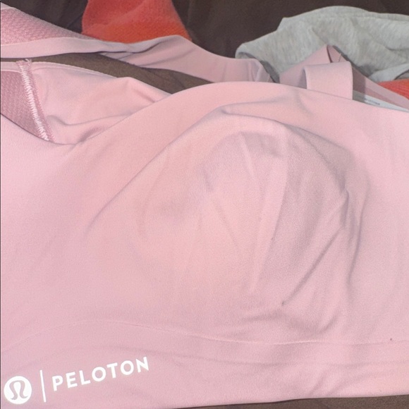 NWT Peloton x Lululemon Soft Foam Cup Sweetheart Bra - Picture 4 of 5